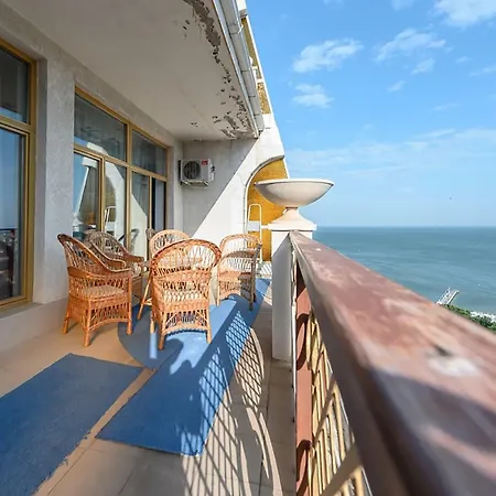 Beautiful In The Elite Building, 2-bedroom
