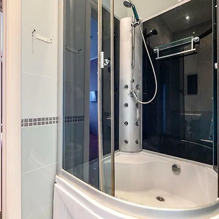 Апартаменти Beautiful In The Elite Building, 2-bedroom Одеса