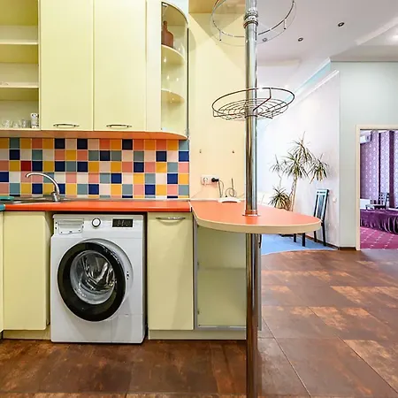 Beautiful In The Elite Building, 2-bedroom